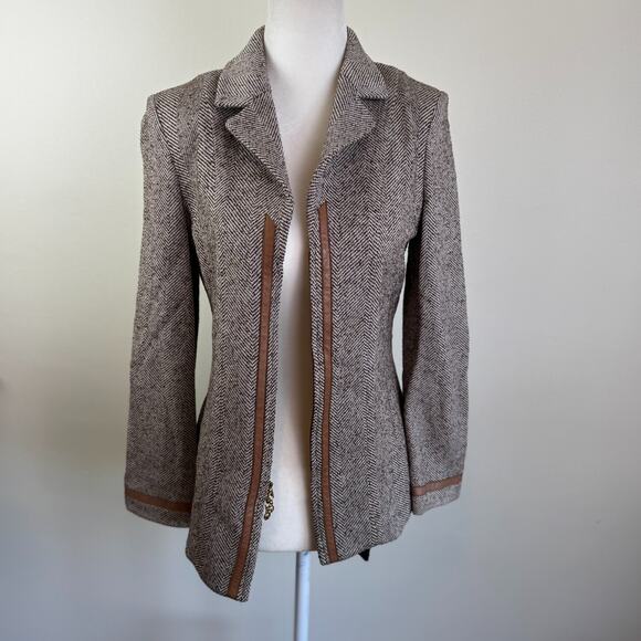 St. John Collection Blazer Jacket 4 S Chevron Wool Blend Brown Tan Unlined Zip - Picture 2 of 13